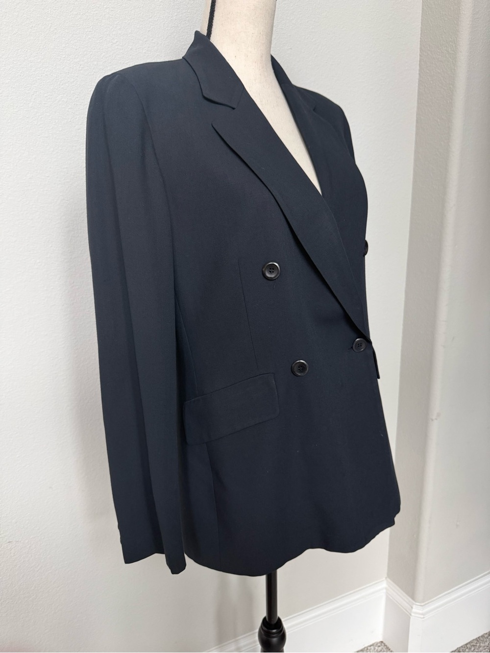 Jones New York Country Classics Vintage Double-Breasted Black Blazer